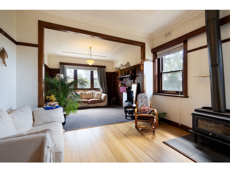 4 Albert Street, Chewton VIC 3451