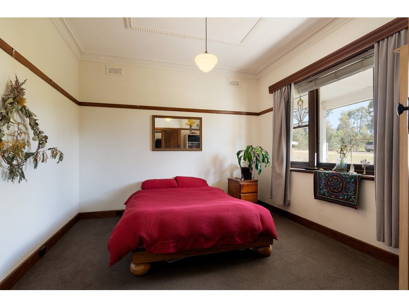 4 Albert Street, Chewton VIC 3451