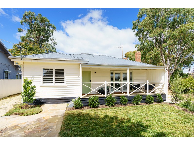 20 Adams Street, Castlemaine VIC 3450