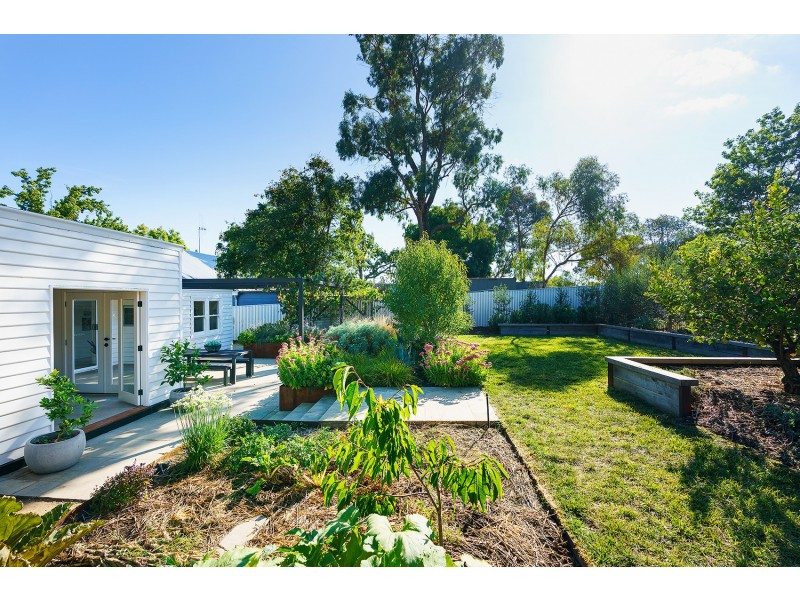 20 Adams Street, Castlemaine VIC 3450