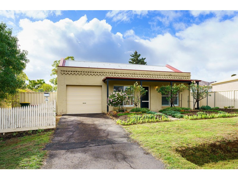 35A  Greenhill Avenue, Castlemaine VIC 3450