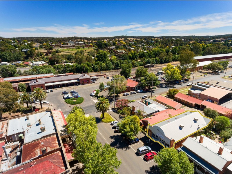 9 Templeton Street, Castlemaine VIC 3450