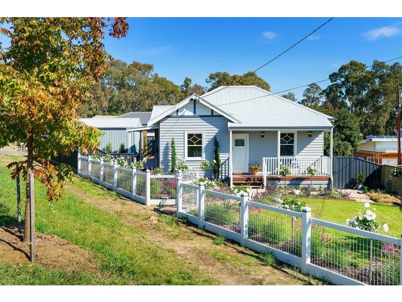 75 Harmony Way, Harcourt VIC 3453