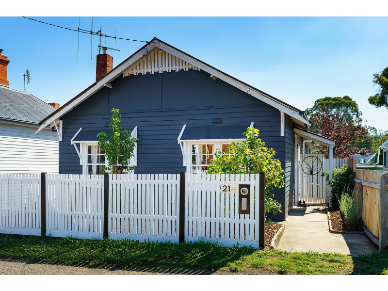 21 Hunter Street, Castlemaine VIC 3450