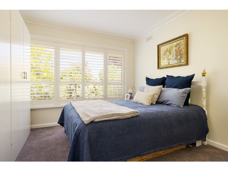 33 Lawrence Street, Castlemaine VIC 3450