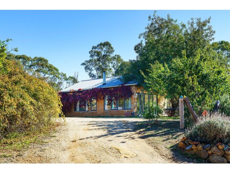 73 McManus Road, Barkers Creek VIC 3451