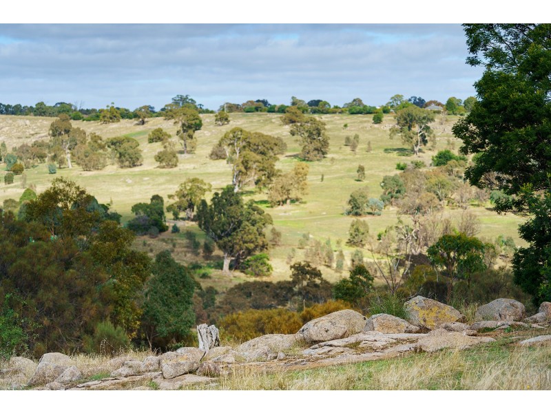 296 Ford Road, Harcourt North VIC 3453