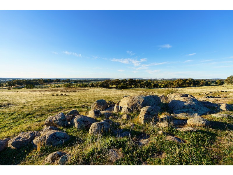 1/223 Nuggetty Road, Maldon VIC 3463