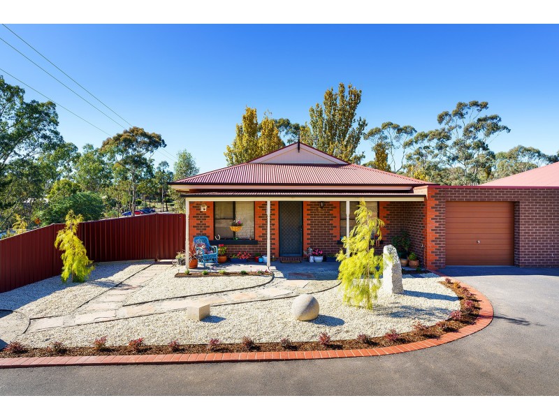 1/54 Etty Street, Castlemaine VIC 3450