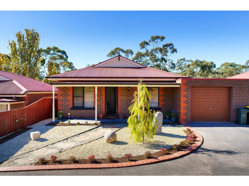 1/54 Etty Street, Castlemaine VIC 3450