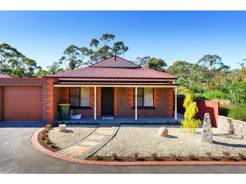 1/54 Etty Street, Castlemaine VIC 3450