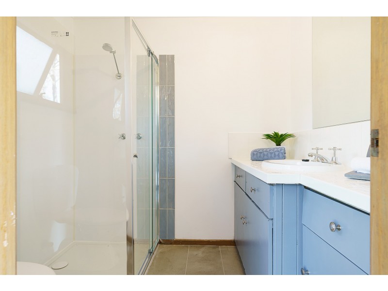 9 Faraday School Road, Faraday VIC 3451