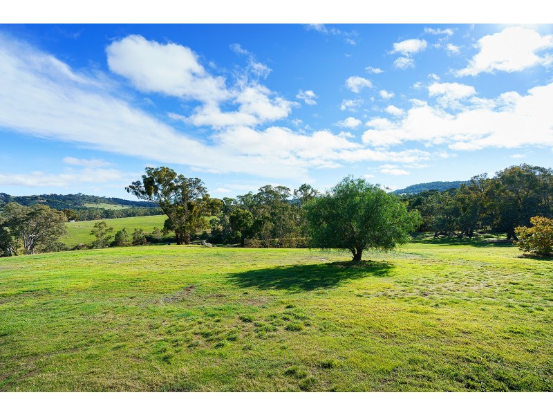 9 Faraday School Road, Faraday VIC 3451