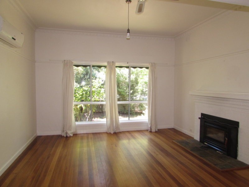 22 Main Road, Campbells Creek VIC 3451