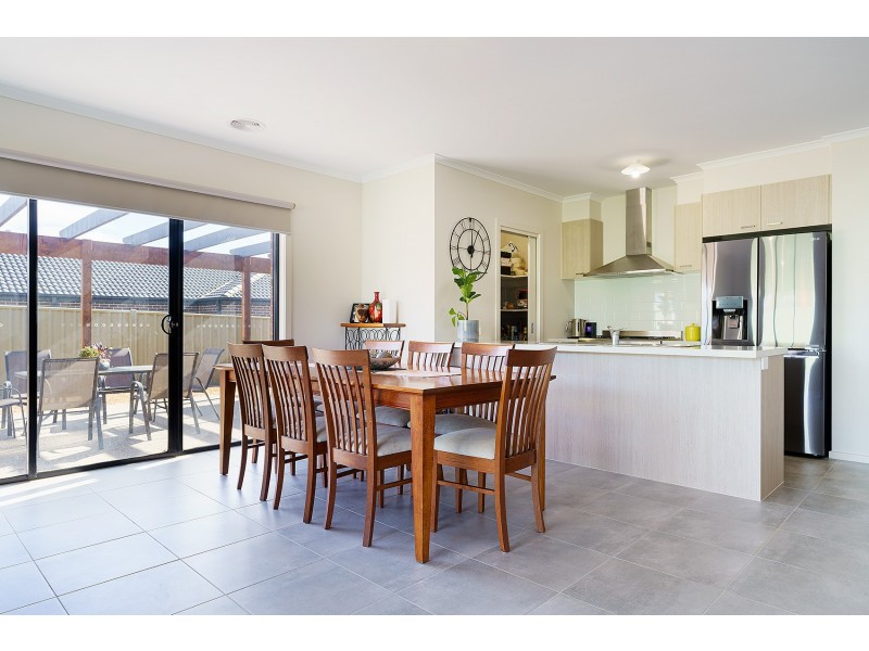 1 Tackane Court, Campbells Creek VIC 3451