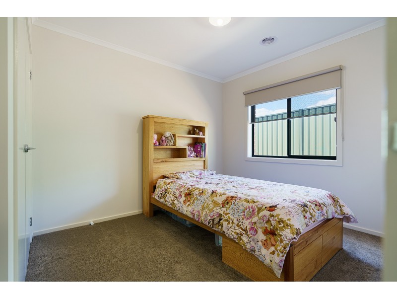 1 Tackane Court, Campbells Creek VIC 3451