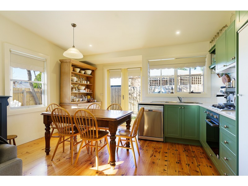 198 Hargraves Street, Castlemaine VIC 3450