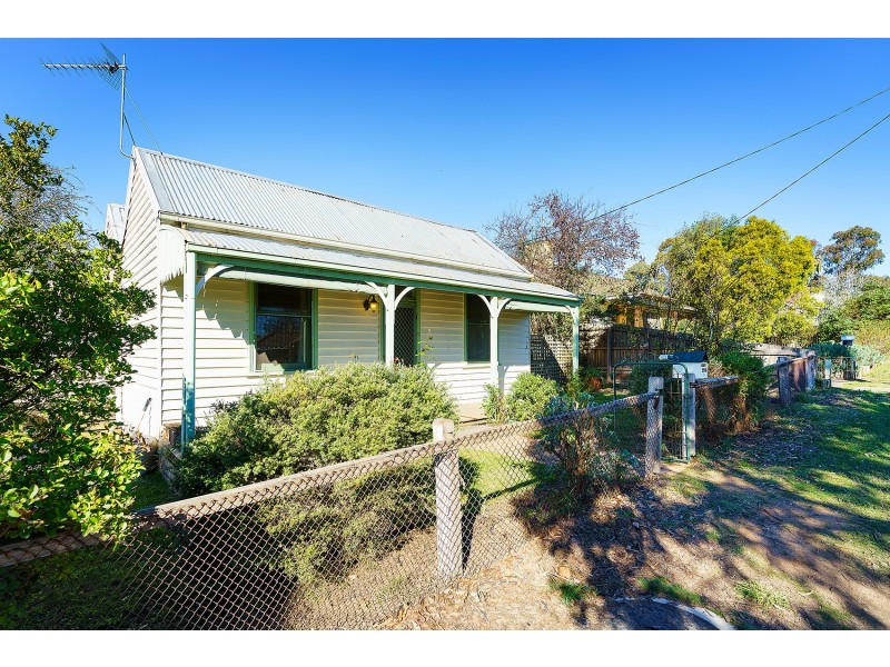198 Hargraves Street, Castlemaine VIC 3450