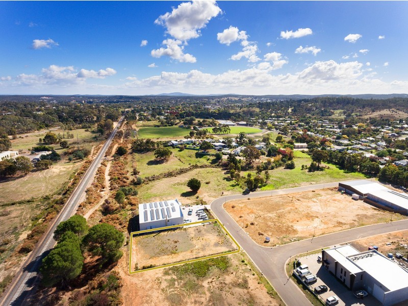1/13 Fitzgeralds Close, Castlemaine VIC 3450