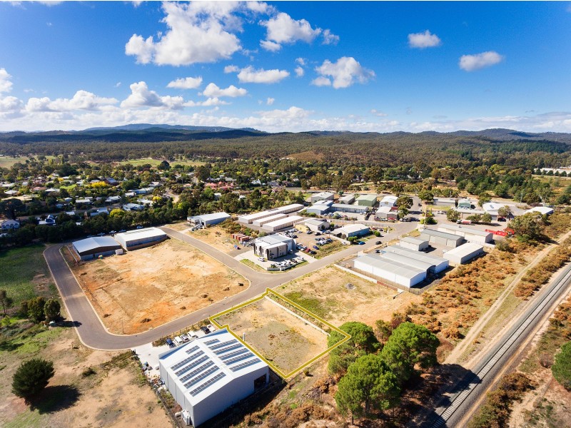 1/13 Fitzgeralds Close, Castlemaine VIC 3450