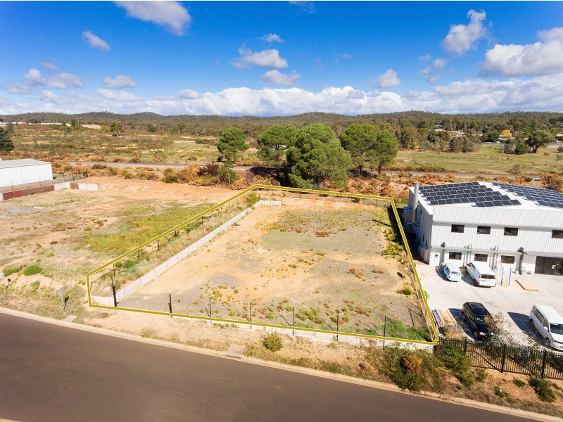 1/13 Fitzgeralds Close, Castlemaine VIC 3450