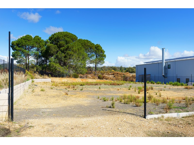 1/13 Fitzgeralds Close, Castlemaine VIC 3450