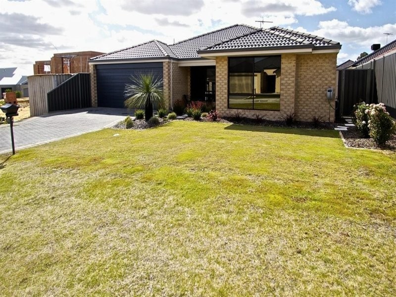 3 Rowntree Loop, Landsdale WA 6065