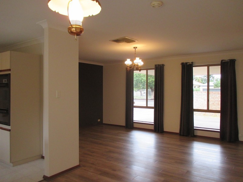 1/22 Jupiter Street, Carlisle WA 6101