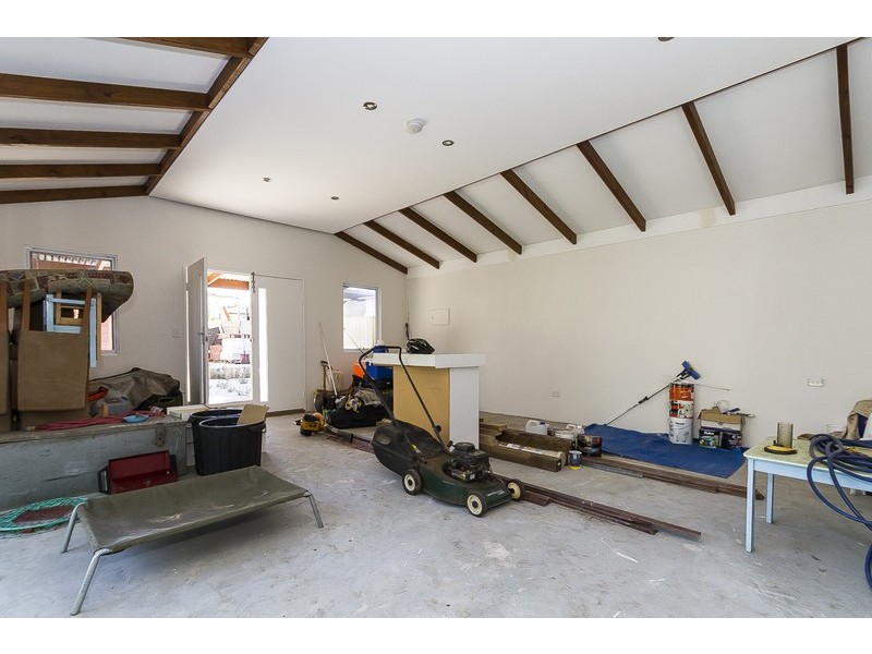 17 Maple Street, Greenwood WA 6024