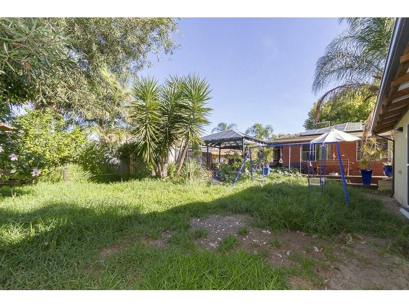 17 Maple Street, Greenwood WA 6024