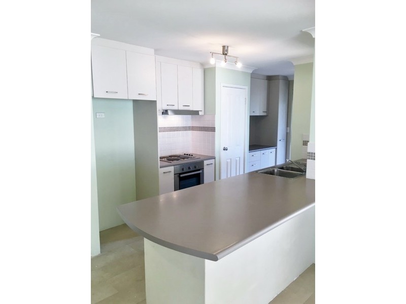 14 Kearney Mews, Marangaroo WA 6064