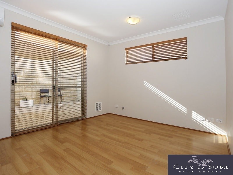 22B Hardcastle Avenue, Landsdale WA 6065