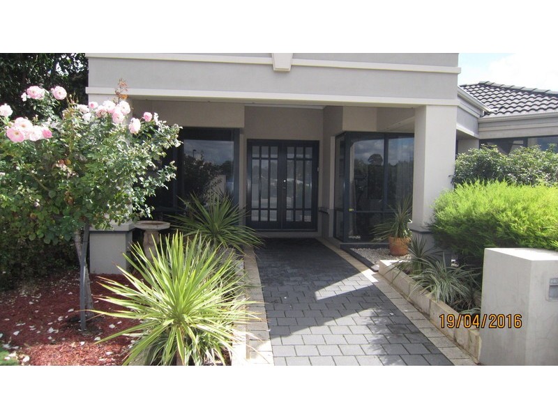 1 Lavender Chase, Darch WA 6065