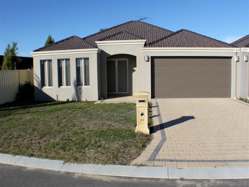 24 BRAEMOUNT Road, Darch WA 6065