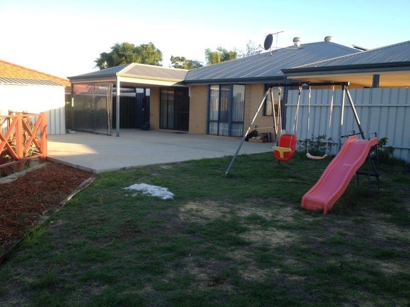 9 Mistletoe, Banksia Grove WA 6031