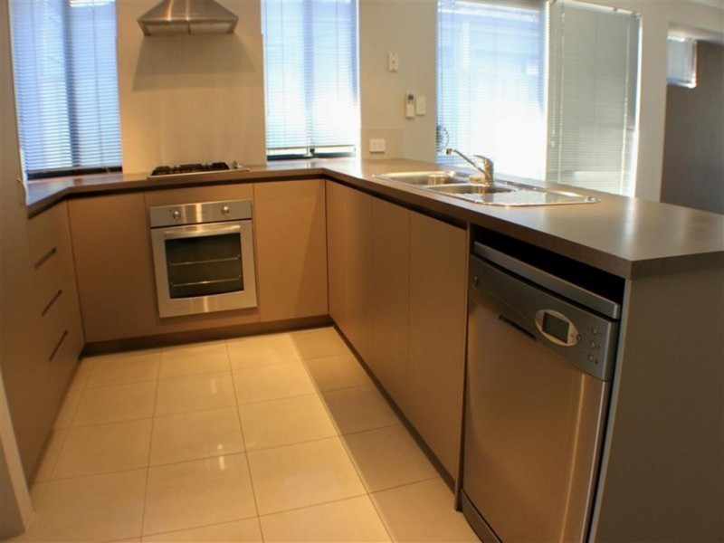 1/47 Denman Gardens, Landsdale WA 6065