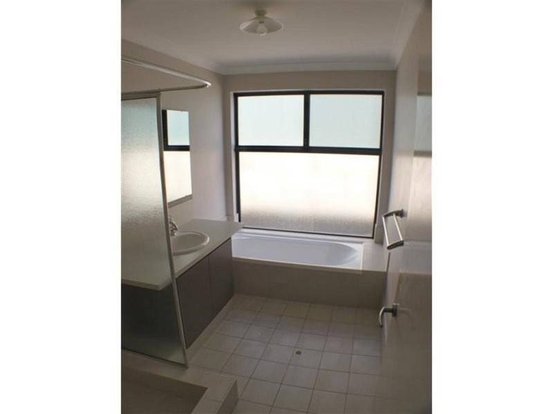 1/47 Denman Gardens, Landsdale WA 6065