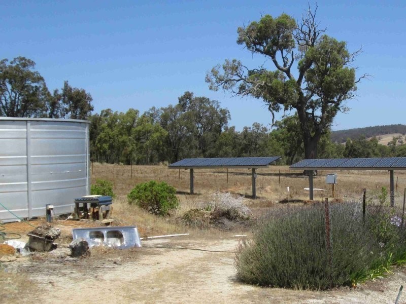 2152 Chittering Road, Lower Chittering WA 6084