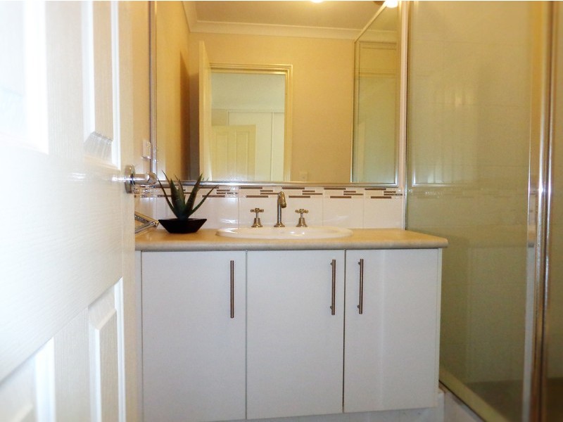 31 Grinstead Way, Balga WA 6061