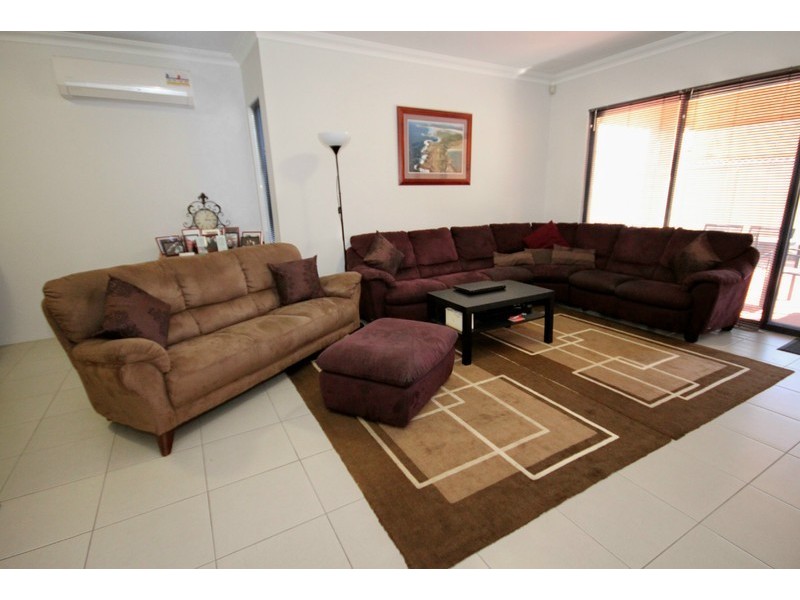 3/234 Landsdale Road, Landsdale WA 6065