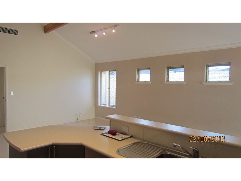 52 James Gilmour Way, Darch WA 6065