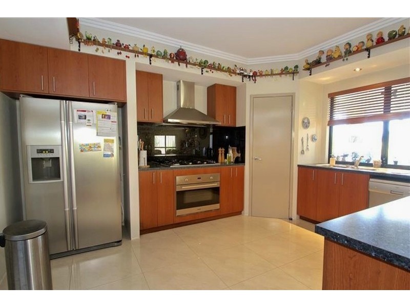 1 Waminda Way, Landsdale WA 6065