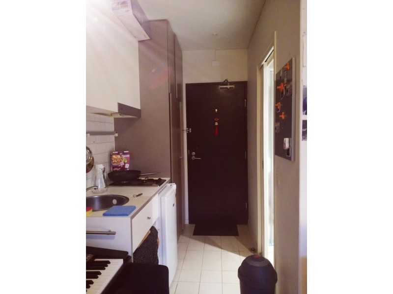 208/9 Earl Street, Carlton VIC 3053