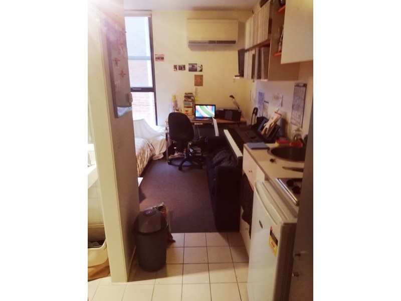 208/9 Earl Street, Carlton VIC 3053