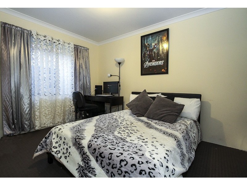 4 Varley Crest, Landsdale WA 6065