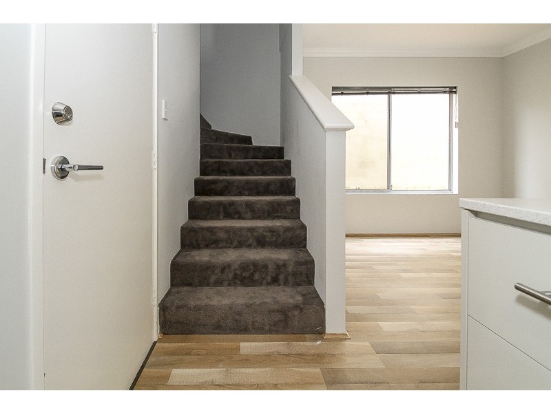 1/26 Flinders Street, Yokine WA 6060