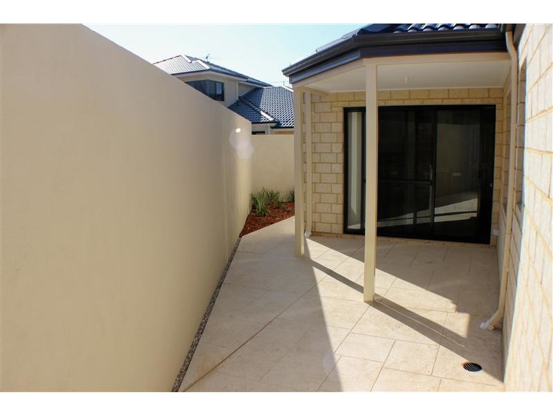 72B Susan Road, Madeley WA 6065