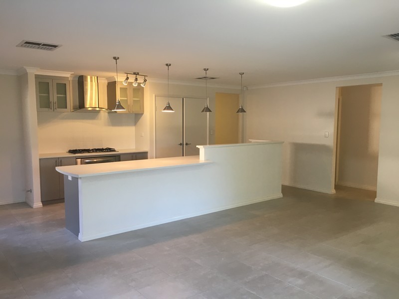 18 Winterthur Street, Landsdale WA 6065