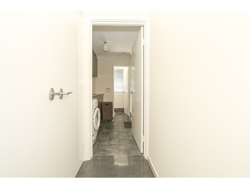 42 Dalecross Avenue, Madeley WA 6065