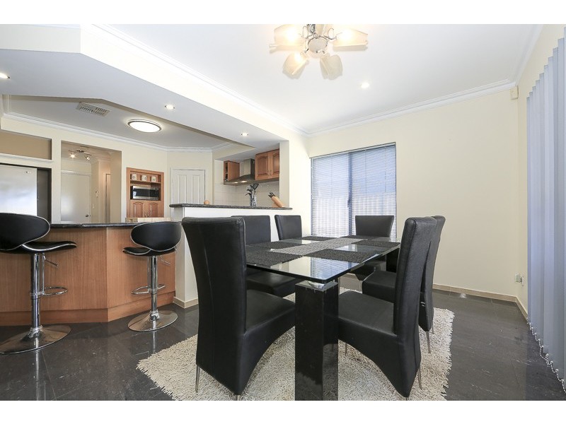 42 Dalecross Avenue, Madeley WA 6065